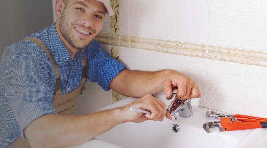 Professional sink repair in Honobia, OK